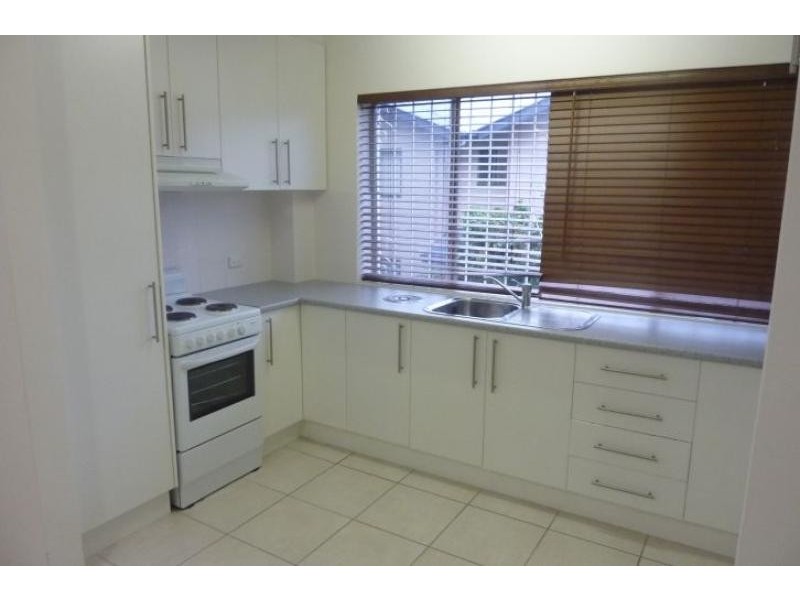 2/15 Griffith Street, Everton Park QLD 4053