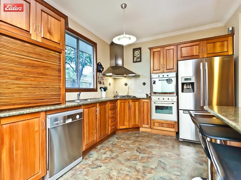 9 Windemere Avenue, Morningside QLD 4170