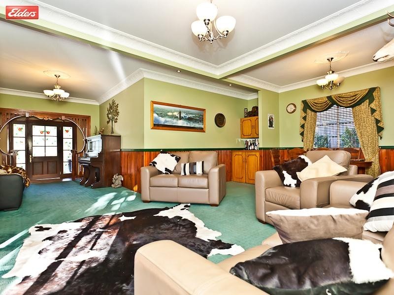 9 Windemere Avenue, Morningside QLD 4170