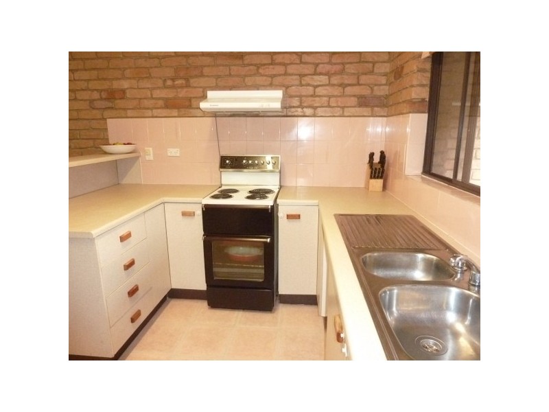 4C/24 Dixon Street, Strathpine QLD 4500