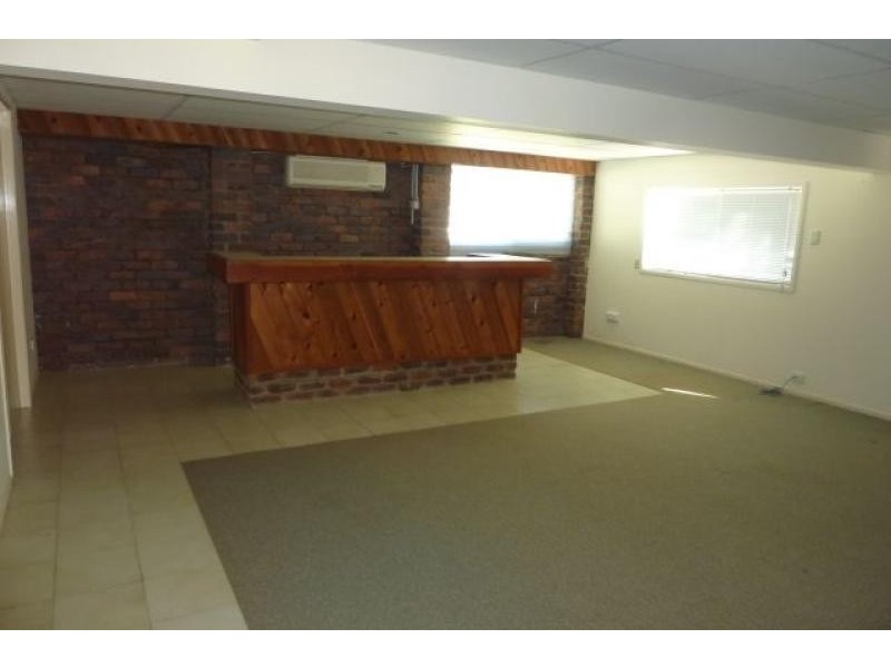 5 Yakki Court, Arana Hills QLD 4054