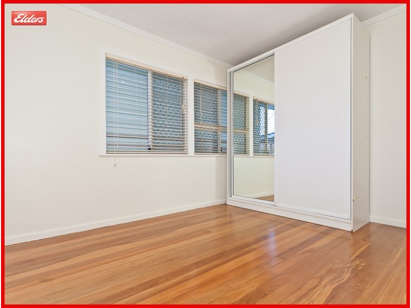 33 Landscape Street, Stafford Heights QLD 4053