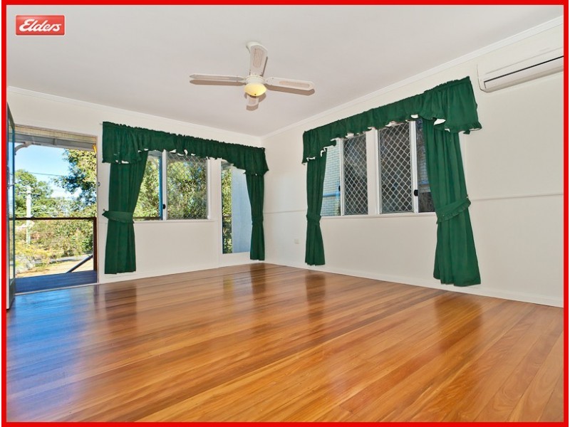 33 Landscape Street, Stafford Heights QLD 4053