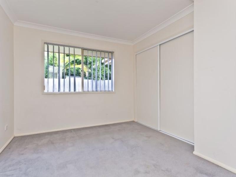 8 Grevillea Pl, Bridgeman Downs QLD 4035