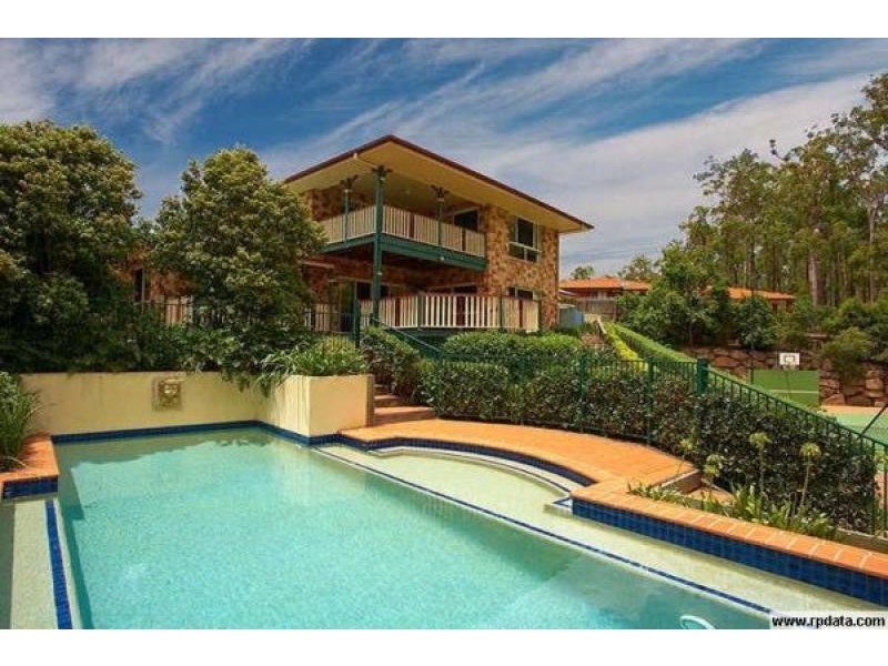 18 Havenwood Court, Albany Creek QLD 4035