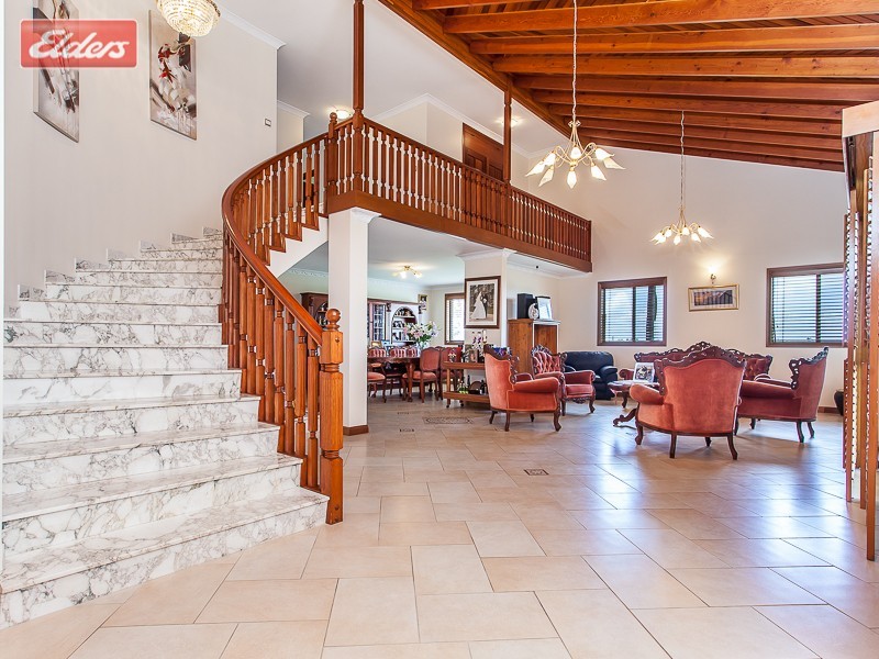 5 Lazenby Street, Mcdowall QLD 4053