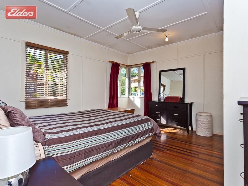 24 Barber Street, Keperra QLD 4054