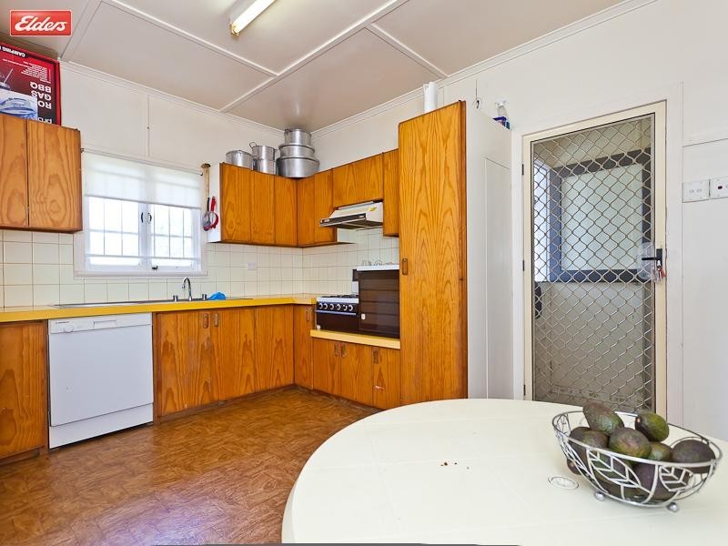 43 Rolleston Street, Keperra QLD 4054