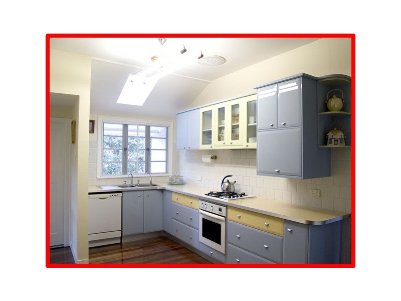 10 Fourteenth Ave, Kedron QLD 4031