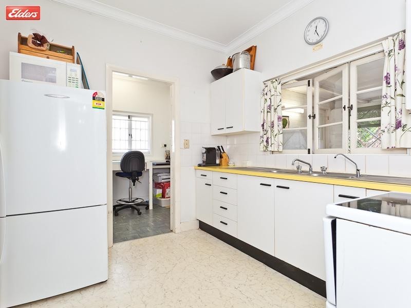 34 Gavan Street, Ashgrove QLD 4060