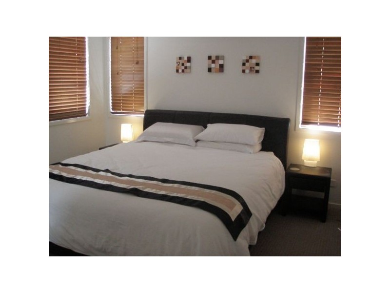 8/8 Lackeen St, Everton Park QLD 4053