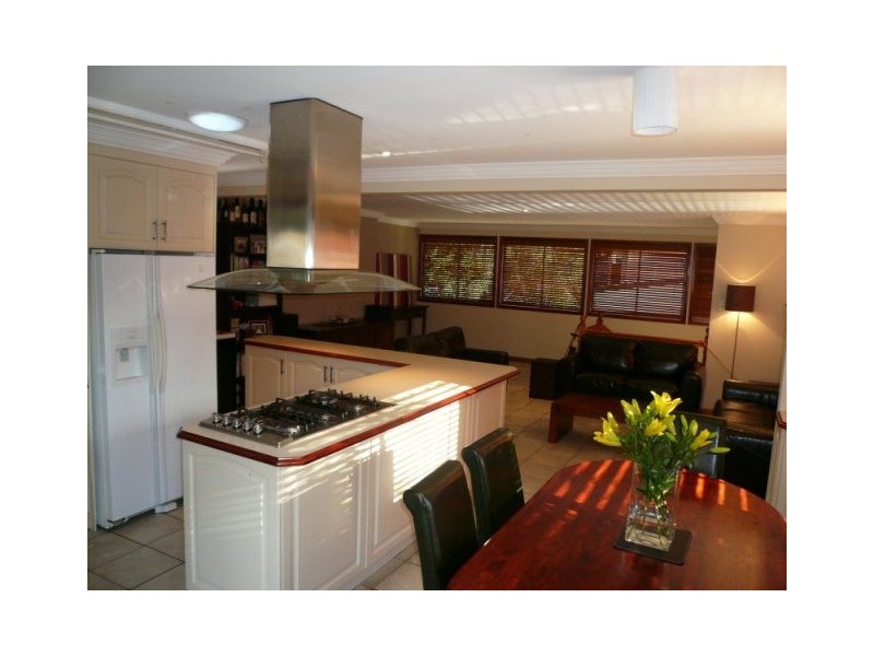 3 Windemere Court, Albany Creek QLD 4035