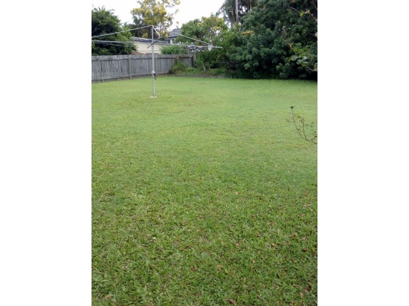 17 Knutsford Street, Chermside West QLD 4032