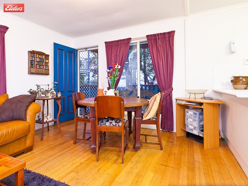 176 Days Road, Grange QLD 4051