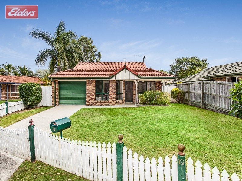 19 Chevrotain Pl, Chermside West QLD 4032