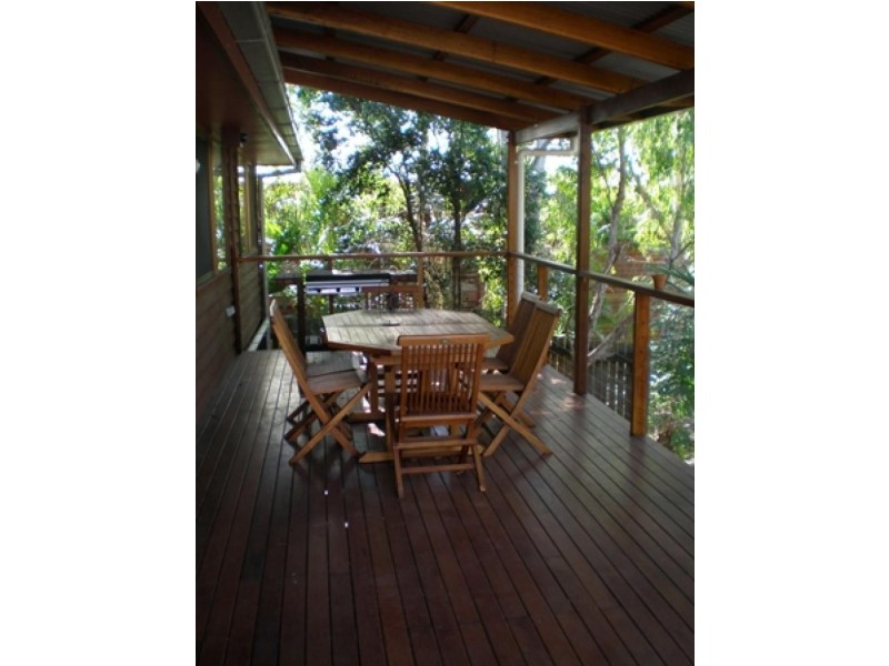 Unit 2/38 Dinterra Avenue, Ferny Hills QLD 4055