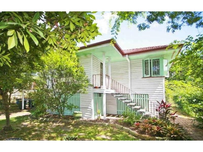 16 Guntur Street, Stafford QLD 4053