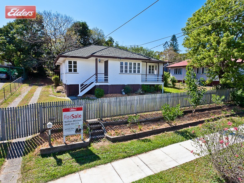 11 Barber St, Keperra QLD 4054