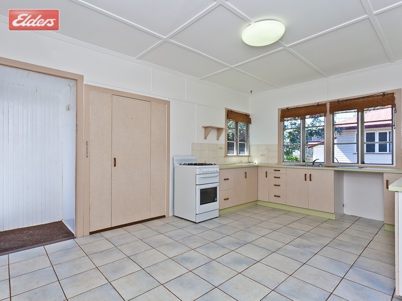 11 Barber St, Keperra QLD 4054