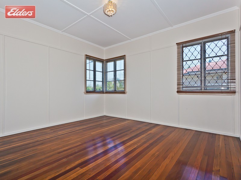 11 Barber St, Keperra QLD 4054