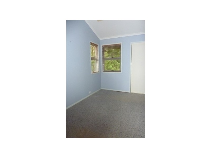 4 Woodgate Court, Ferny Hills QLD 4055