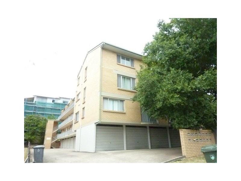 9/3 Thondley Street, Windsor QLD 4030