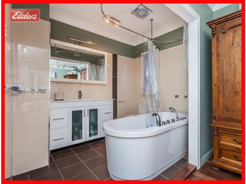 5 Delvan Street, Mitchelton QLD 4053