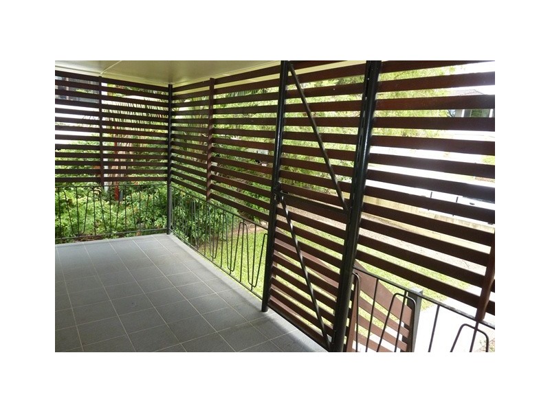 16 Doulton Street, Stafford Heights QLD 4053