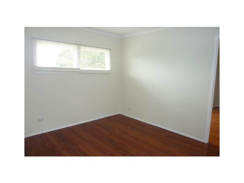 16 Doulton Street, Stafford Heights QLD 4053