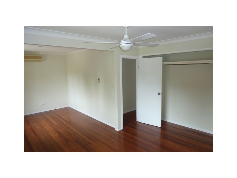 16 Doulton Street, Stafford Heights QLD 4053