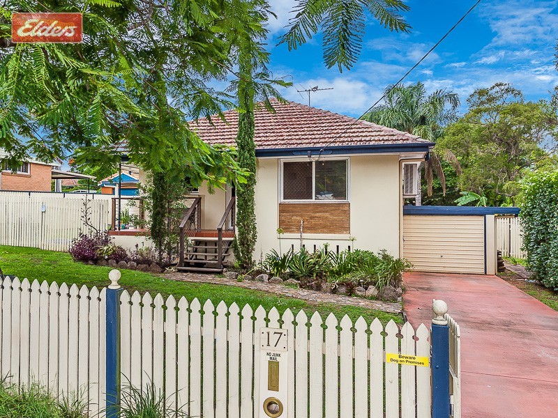 17 Mitchell Street, Lawnton QLD 4501