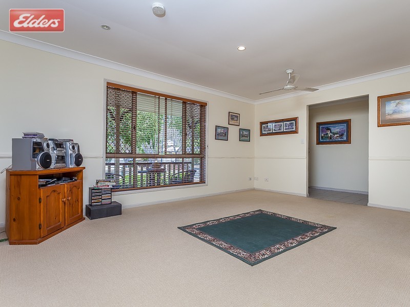 23 McGregor Way, Ferny Grove QLD 4055