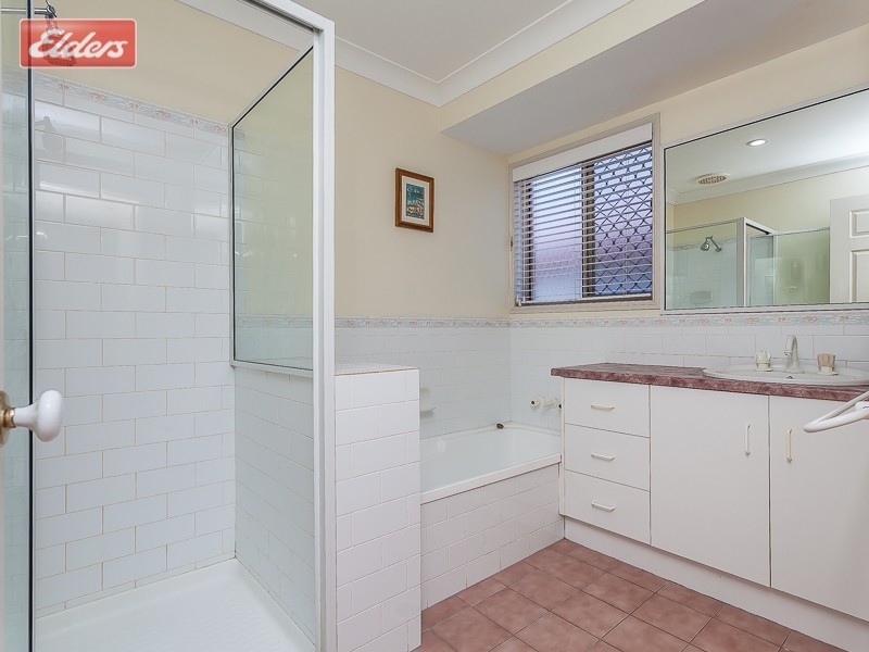 23 McGregor Way, Ferny Grove QLD 4055