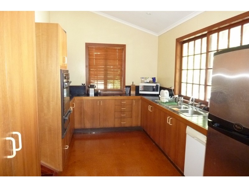 195 Boundary Road, Bardon QLD 4065