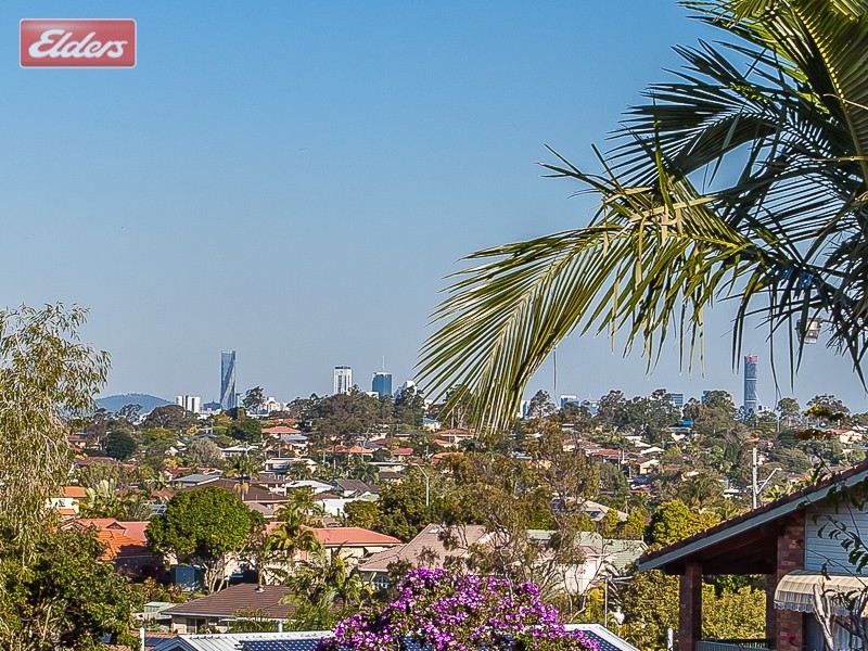 22 Chevalier Street, Mcdowall QLD 4053