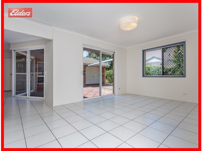 100 View Cres, Arana Hills QLD 4054