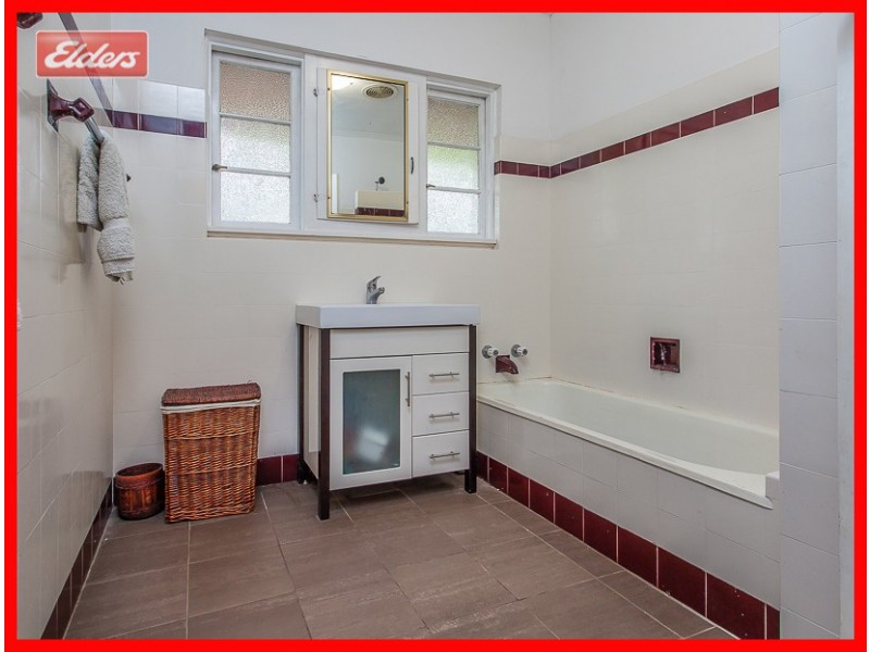 556 Stafford Rd, Stafford QLD 4053