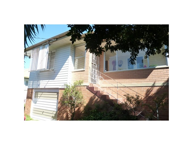 24 Lade St, Gaythorne QLD 4051