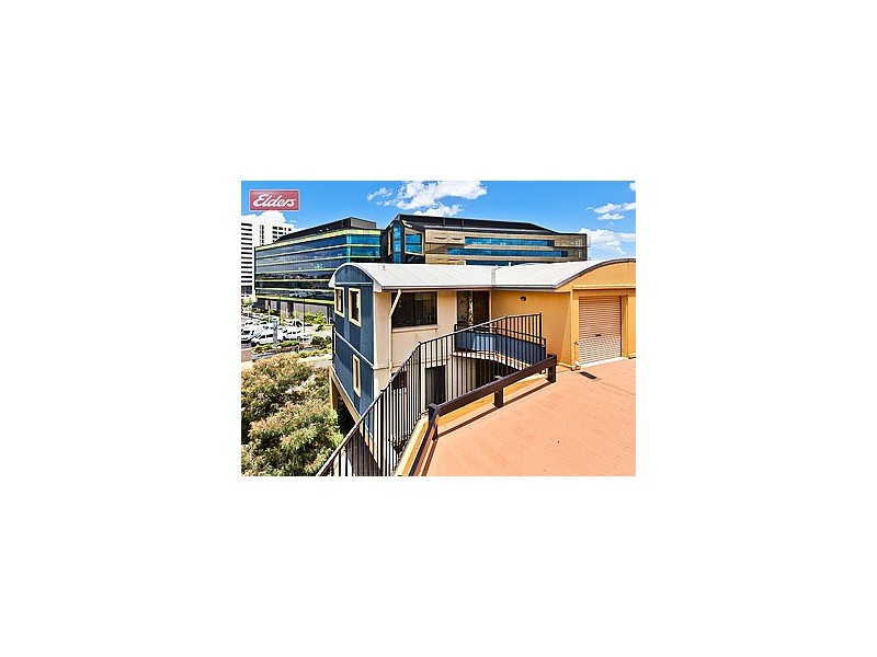 18/4 Cowlishaw Street, Newstead QLD 4006