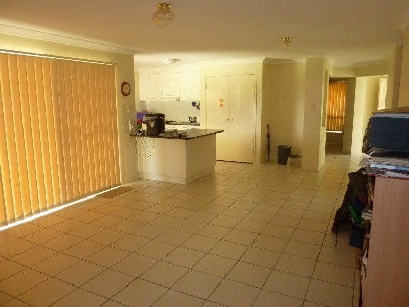 8 Kidman Place, Keperra QLD 4054