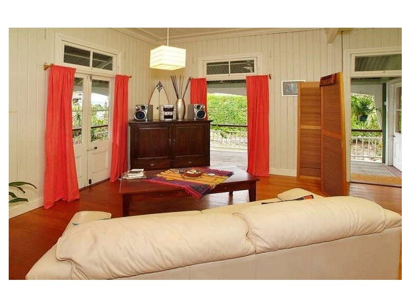 57 York Street, Indooroopilly QLD 4068