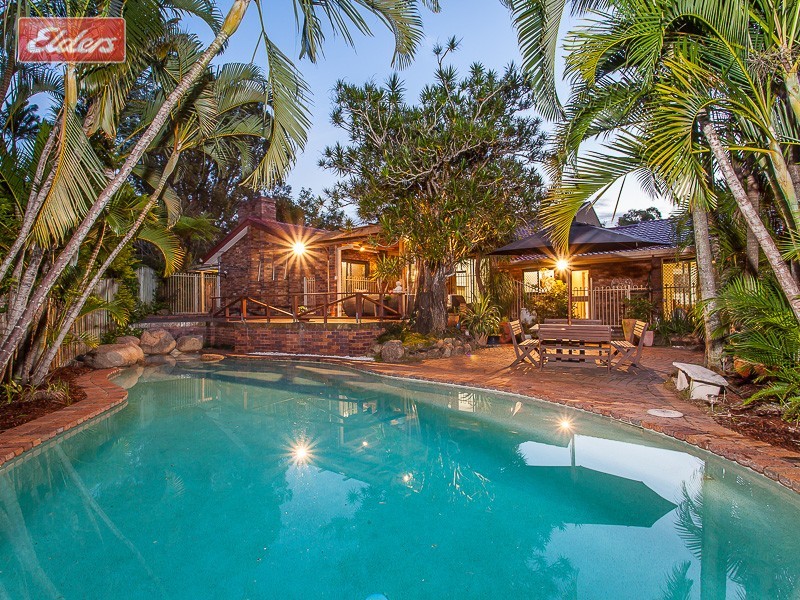 5 Chico Place, Mcdowall QLD 4053