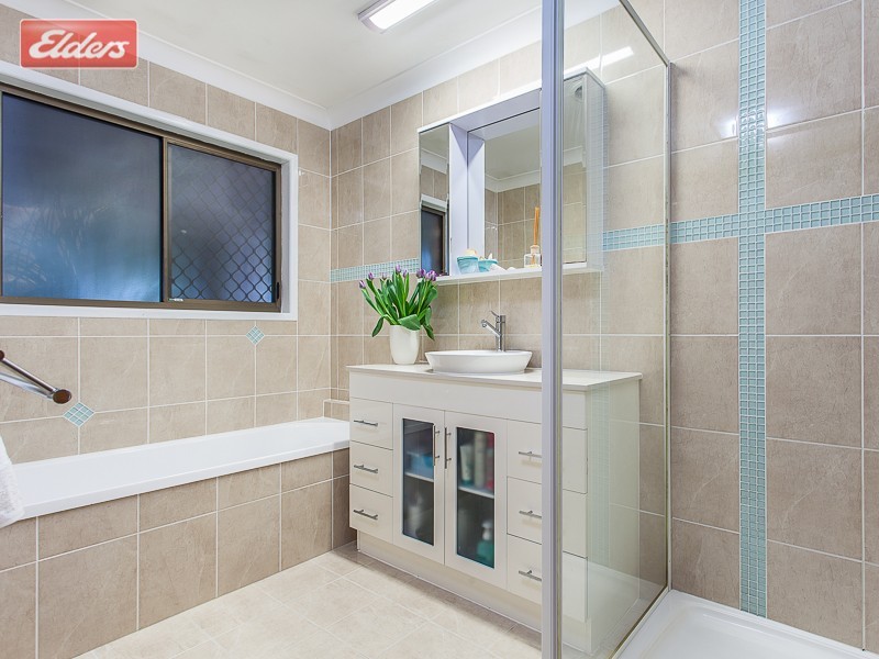 5 Chico Place, Mcdowall QLD 4053