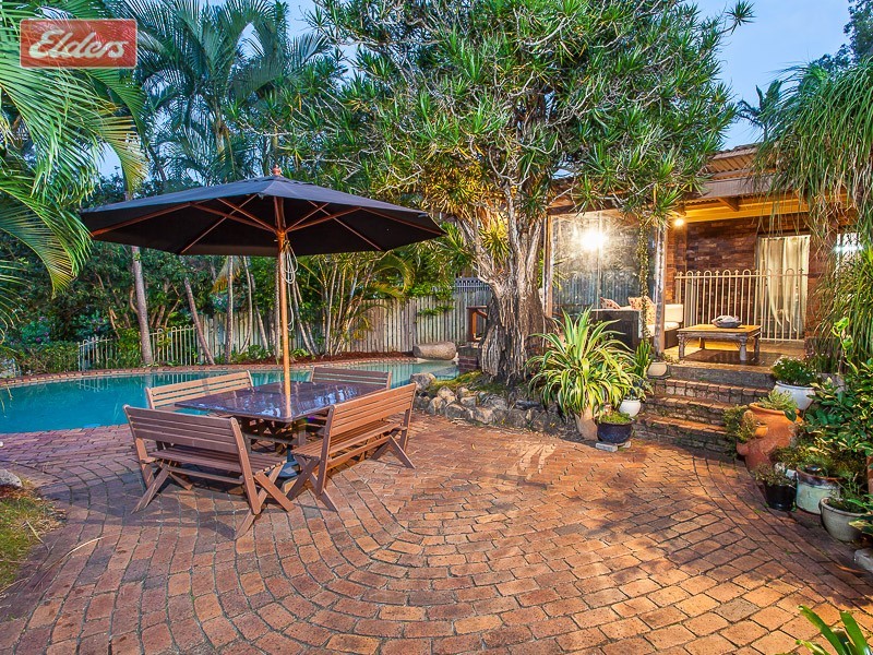 5 Chico Place, Mcdowall QLD 4053