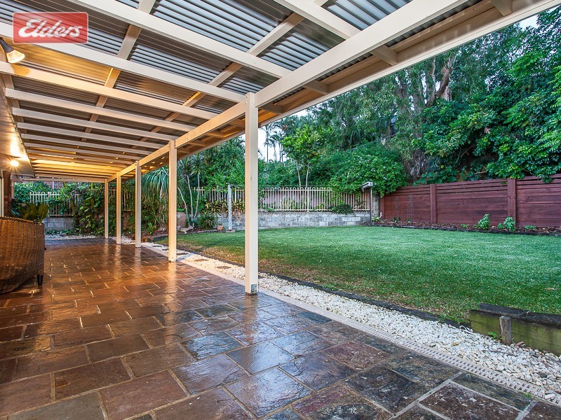 5 Chico Place, Mcdowall QLD 4053