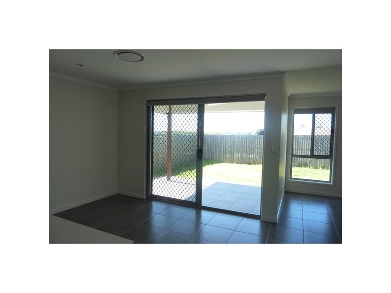 50 Lennon Boulevard, Narangba QLD 4504