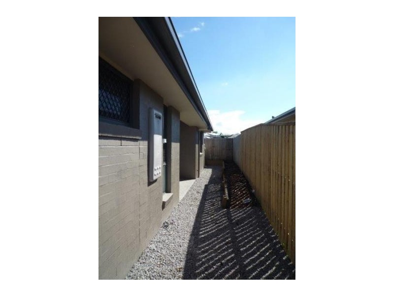 1 Gwenyth Court, Narangba QLD 4504