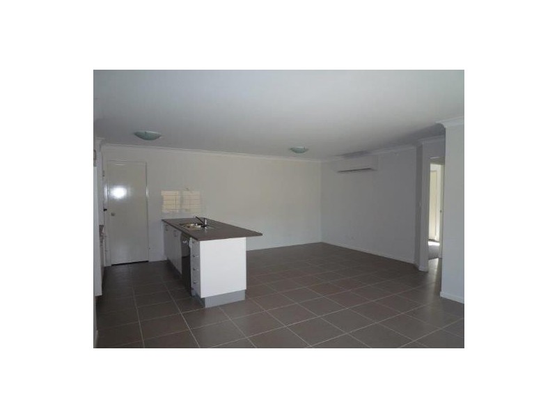 1 Gwenyth Court, Narangba QLD 4504