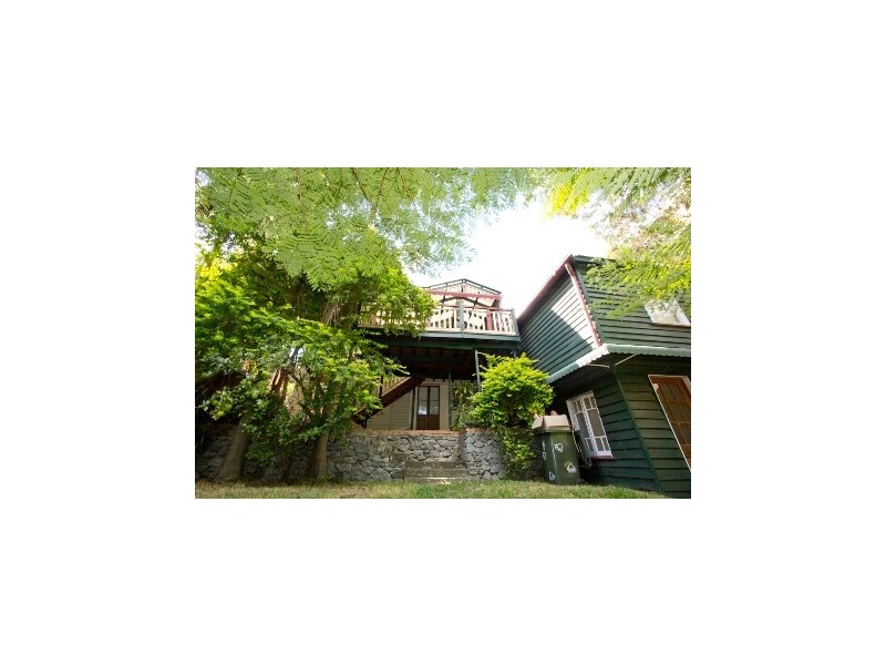 32 Windsor Road, Red Hill QLD 4059