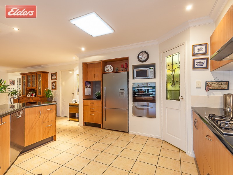 3 Matthau Place, Mcdowall QLD 4053